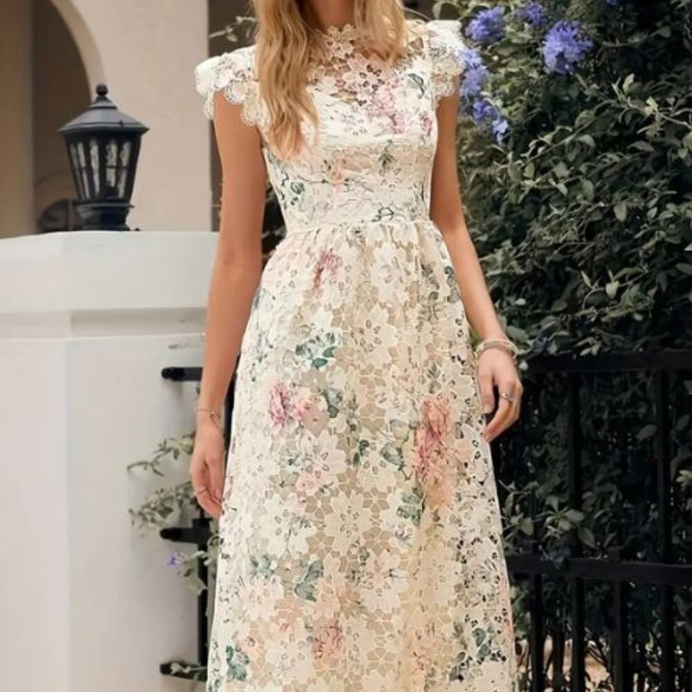 Floral dress with lace